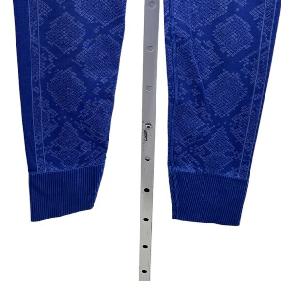 Lululemon Heathered Sapphire Blue Ebb To Street Pant - Picture 6 of 11